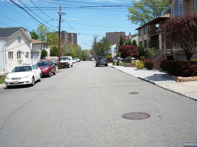 1567 Ann St ##1fl, West Fort Lee, NJ 07024