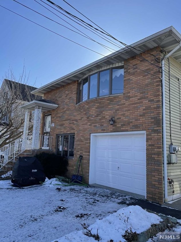 42 Ave C, Lodi, NJ 07644