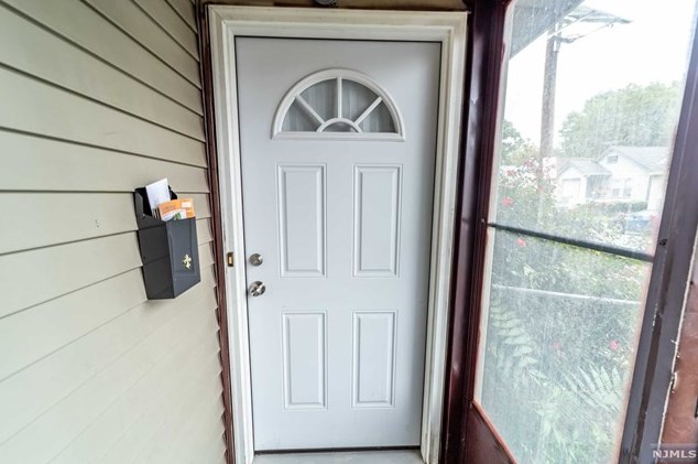 165 Florence Ave, Irvington, NJ 07111