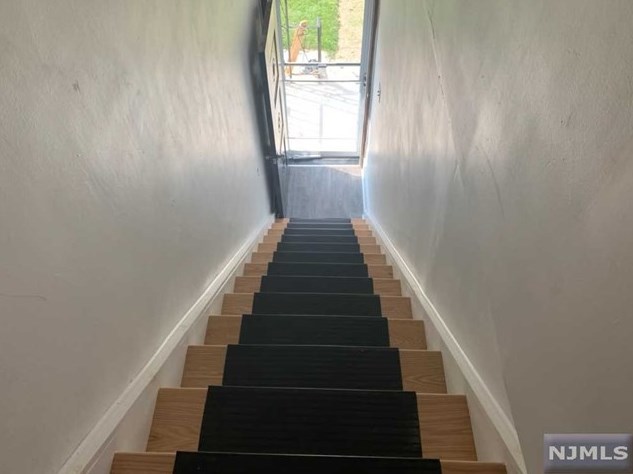 9 Central Ave #2, Lodi, NJ 07644