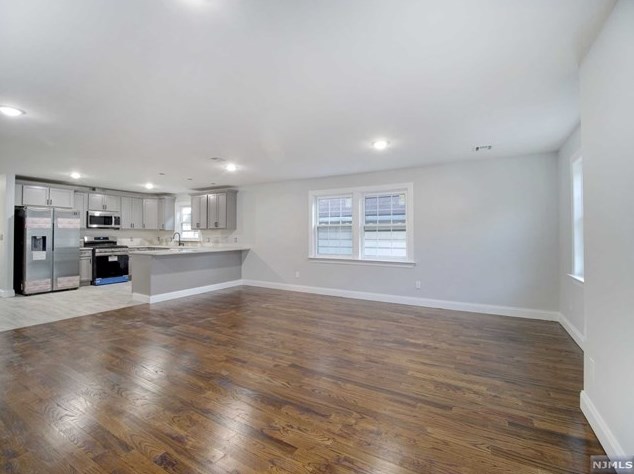 459 Summer Ave #2, Newark, NJ 07104