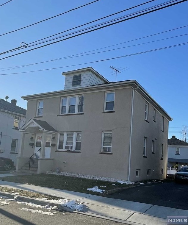57 10th St #2, Wood-Ridge, NJ 07075