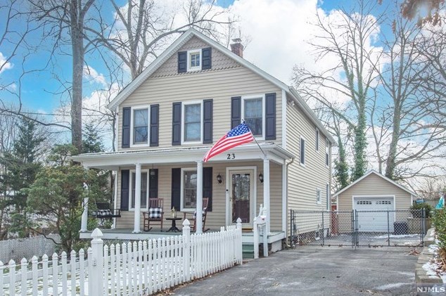 23 Wyckoff Ave, Wyckoff, NJ 07481