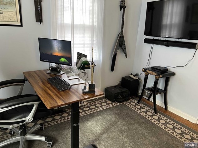 208 New Bridge Rd, Bergenfield NJ  07621-4124 exterior