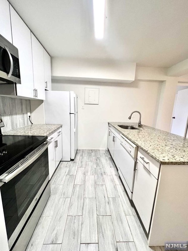 333 Grand Ave #1f, Palisades Park, NJ