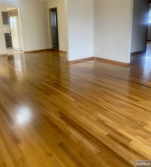 17 Christina St, Little Ferry NJ  07643-1703 exterior
