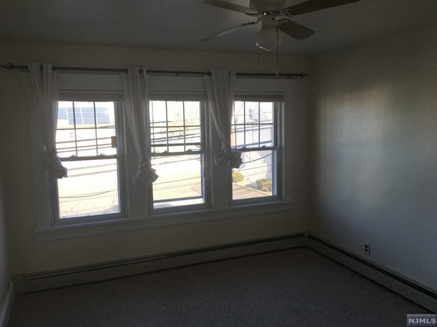 47 Prospect St, Lodi NJ  07644-2336 exterior