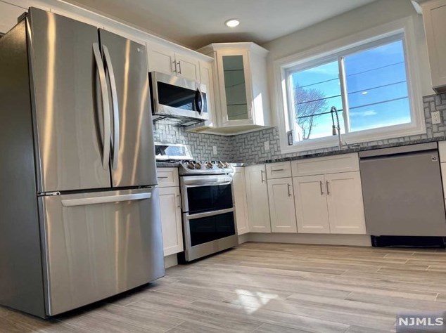370 Chestnut Ave, South Hackensack, NJ 07606
