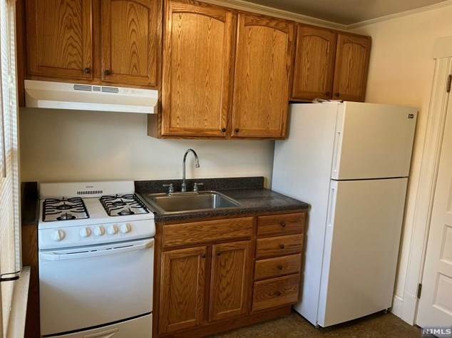 175 Overpeck Ave, Ridgefield Park, NJ 07660