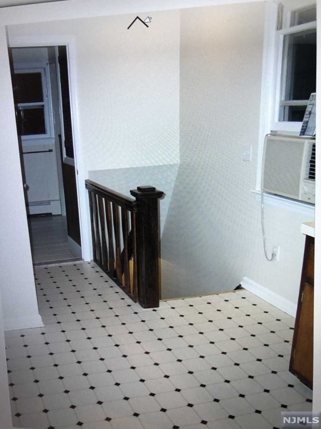 34 Cross Ave #2-2nd Floor, Midland Pk, NJ 07432