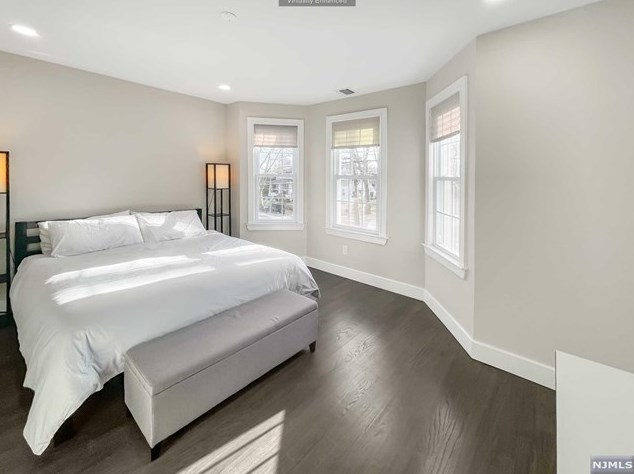 147 Highland Cross, Rutherford NJ  07070-2105 exterior