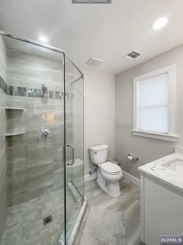 147 Highland Cross, Rutherford NJ  07070-2105 exterior