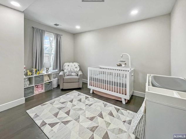 147 Highland Cross, Rutherford NJ  07070-2105 exterior