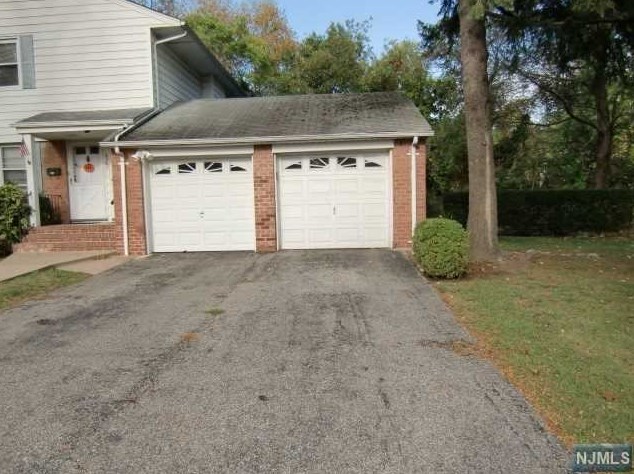55 Westervelt Ave #1, Tenafly, NJ 07670