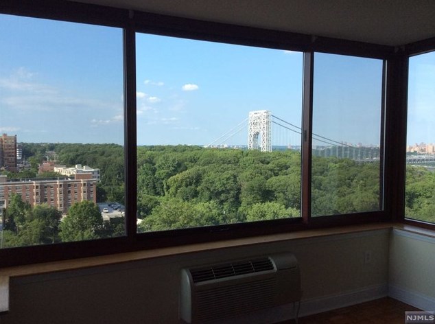 100 Old Palisade Rd Apt 2311, West Fort Lee, NJ 07024