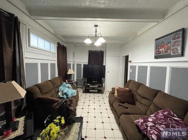 77 Tremont Ave, Newark, NJ 07106
