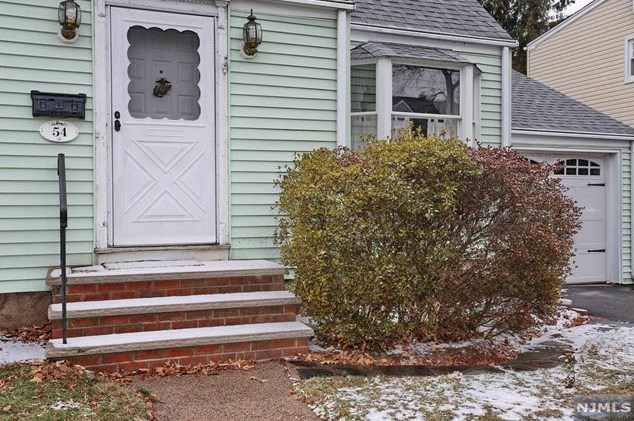 54 Overlook Dr, Dumont, NJ 07628