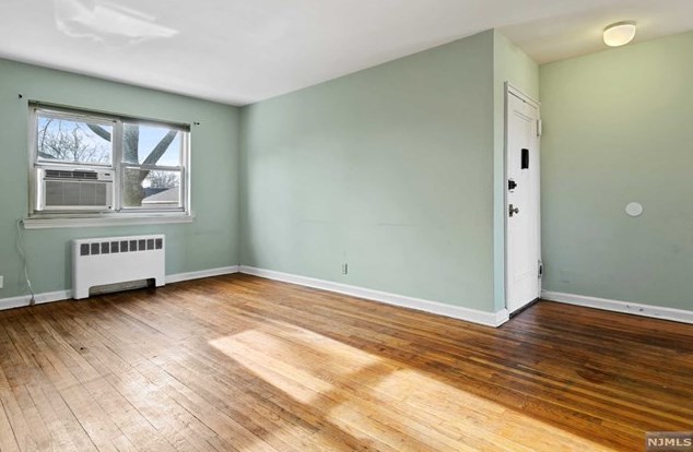 1491 East Terrace Circle #6, Teaneck, NJ 07666