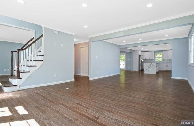 138 Vernon Ter, Westfield NJ  07090-2227 exterior