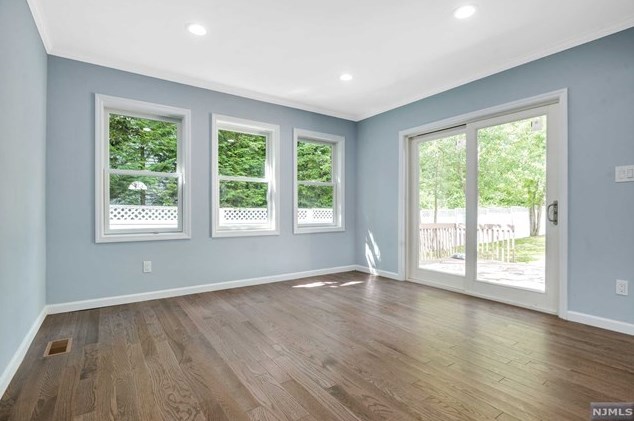 138 Vernon Ter, Westfield NJ  07090-2227 exterior