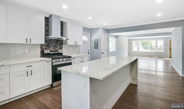 138 Vernon Ter, Westfield NJ  07090-2227 exterior