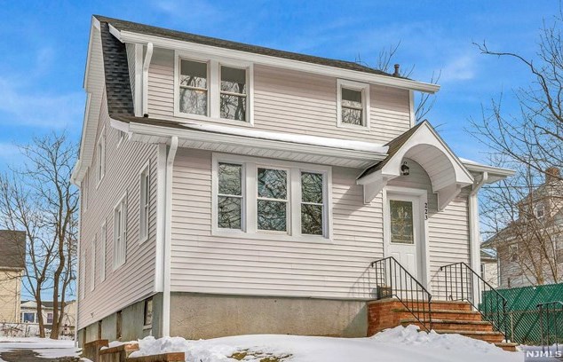 223 Central Ave, Bogota, NJ 07603