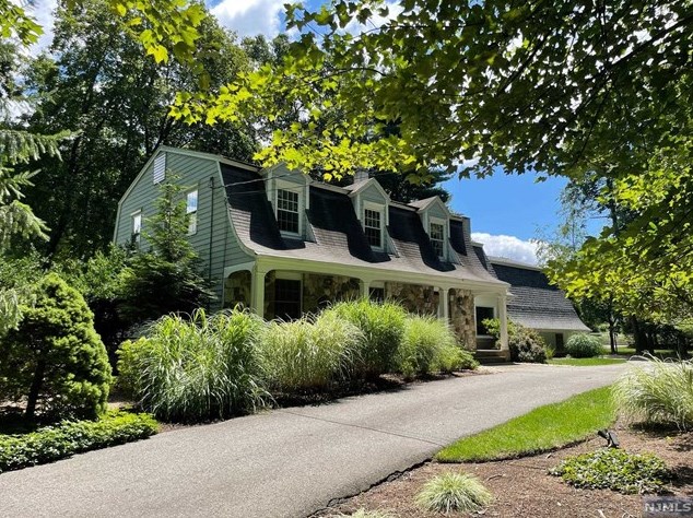 700 Calusa Trail, Franklin Lakes, NJ 07417