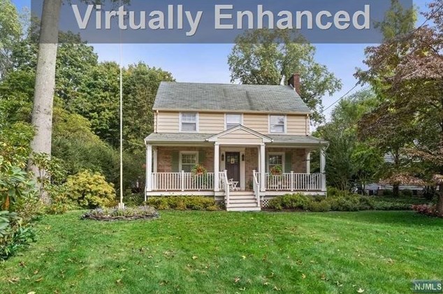 123 Martha Rd, Harrington Park, NJ 07640