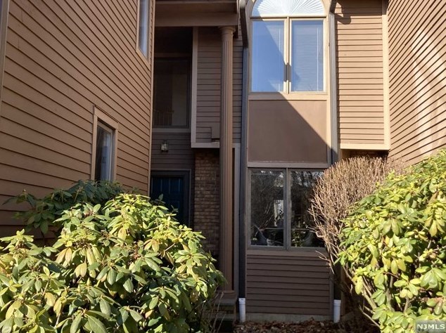 117 Lakeview Dr, Westwood, NJ 07675