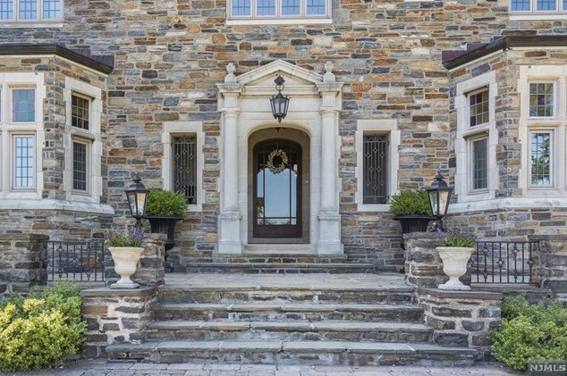 56 Highland Ave, Montclair, NJ 07042