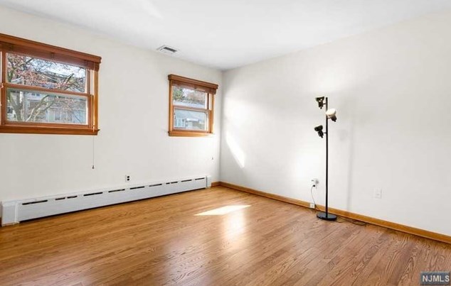 115 Sutton Ave, Paterson NJ  07512-1643 exterior