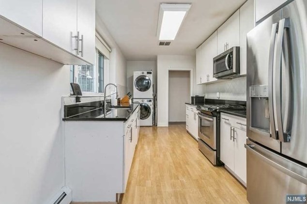 1 Byrne Ln #12, Tenafly, NJ 07670
