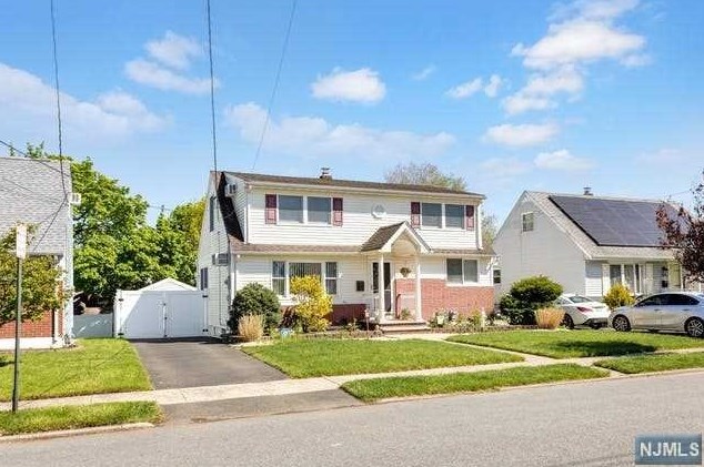 10 Riverview Ave, Lodi, NJ 07644