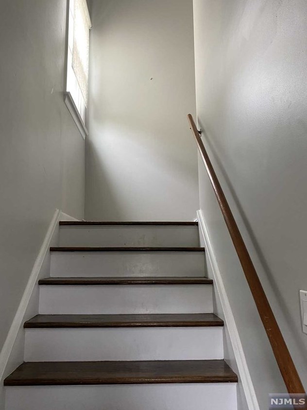 14 Beech St #2, Kearny, NJ 07032