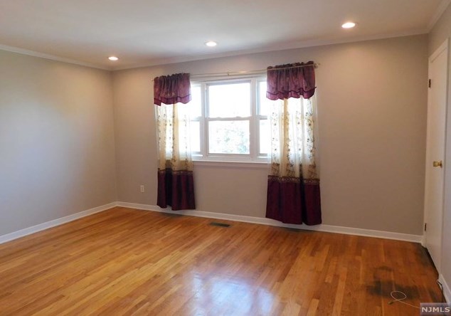 203 Sussex St #2, East Newark, NJ 07029