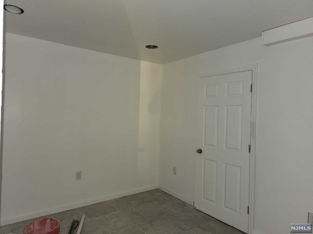 141 Godwin Ave, Paterson NJ  07501-1603 exterior