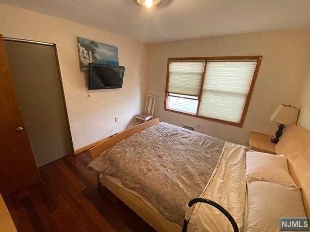 6300 Jefferson St, West New York NJ  07093-5333 exterior