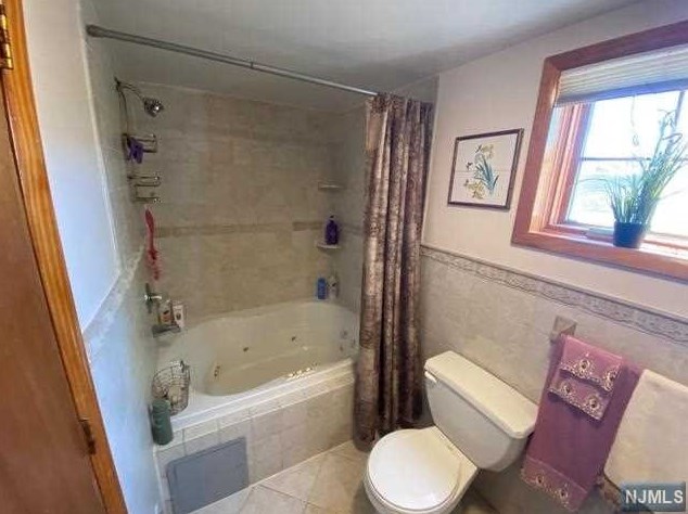 6300 Jefferson St, West New York NJ  07093-5333 exterior