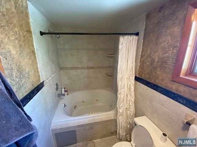 6300 Jefferson St, West New York NJ  07093-5333 exterior