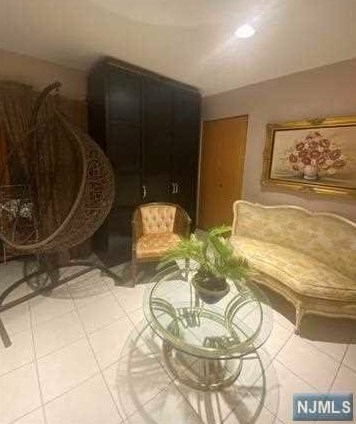 6300 Jefferson St, West New York NJ  07093-5333 exterior