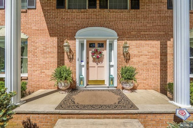 7 Perry St, Westwood, NJ 07675-7407