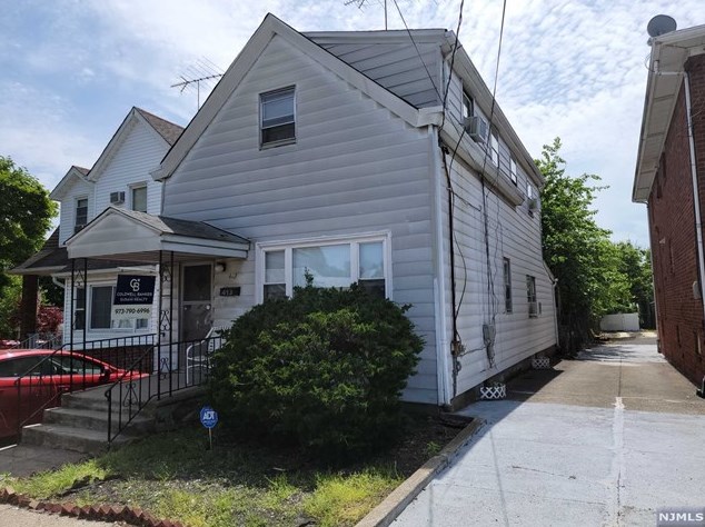 415-417 Preakness Ave, Paterson, NJ 07502