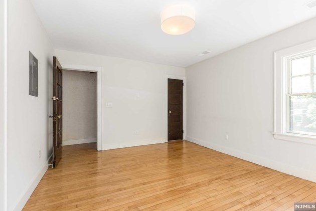 157 Forest St, Montclair, NJ 07042
