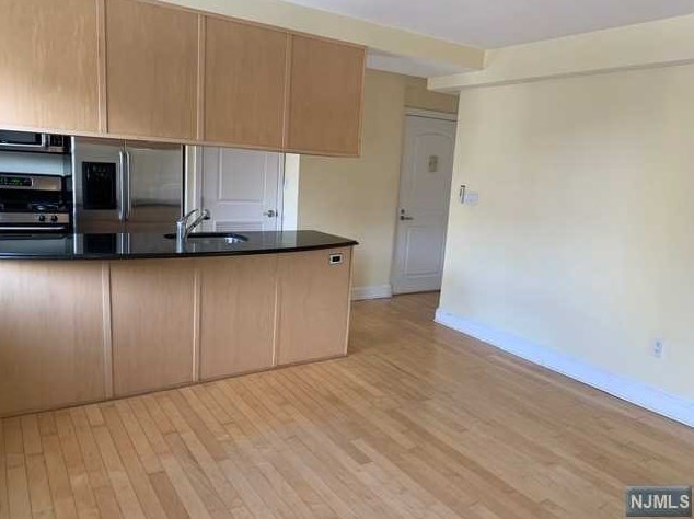 70 S Munn Ave #311, East Orange, NJ 07018