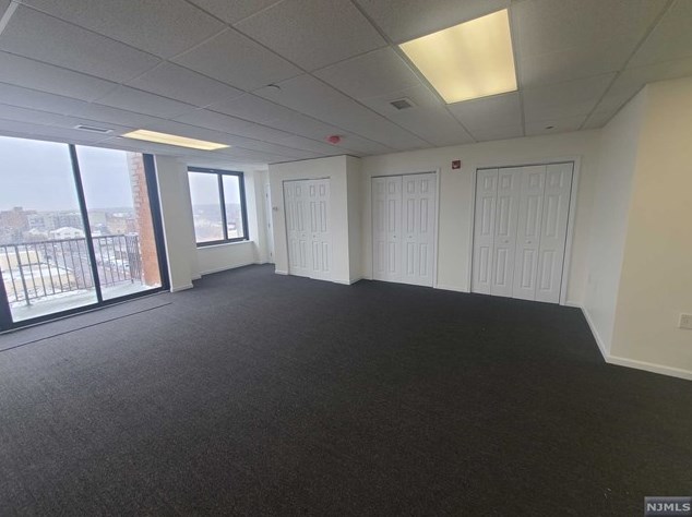 275 State St #8b, Hackensack, NJ 07601