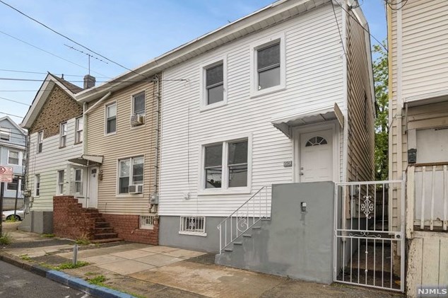 63 Levine St, Paterson, NJ 07503