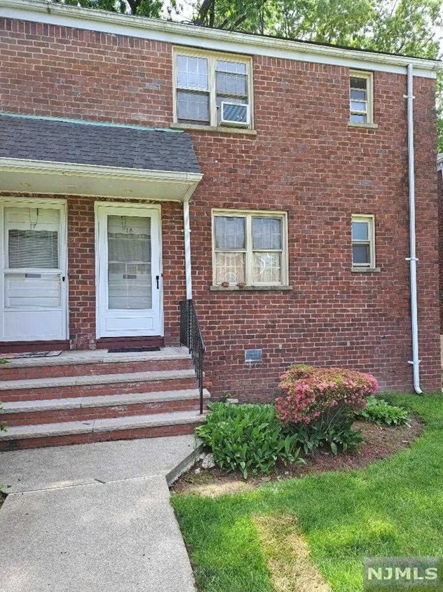 1241 Anderson Ave #18, West Fort Lee, NJ 07024