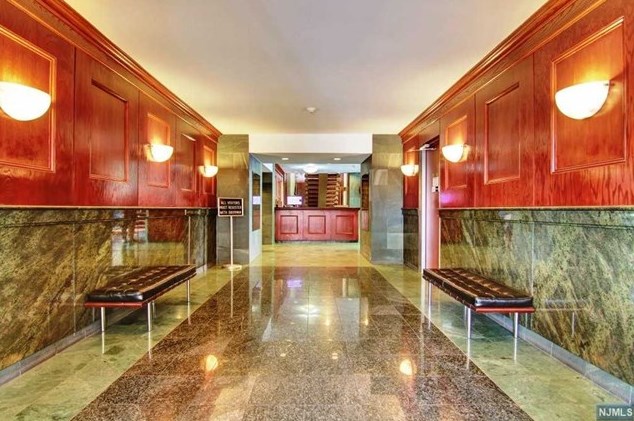 1203 River Rd #12d, Edgewater, NJ
