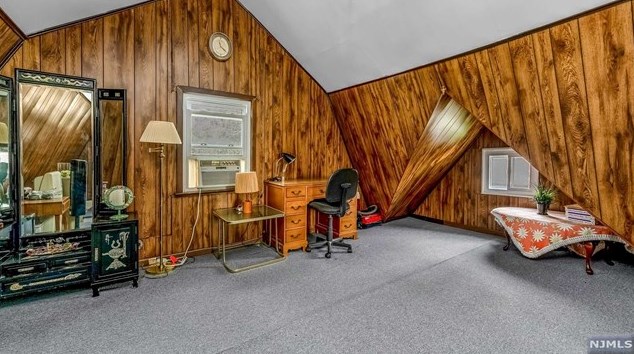 150 Eastern Way, Rutherford NJ  07070-2502 exterior