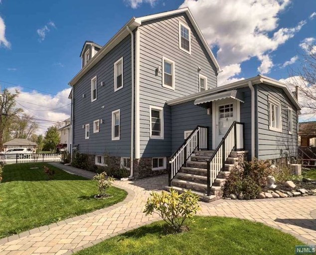 29 Niehaus Ave, Little Ferry, NJ 07643
